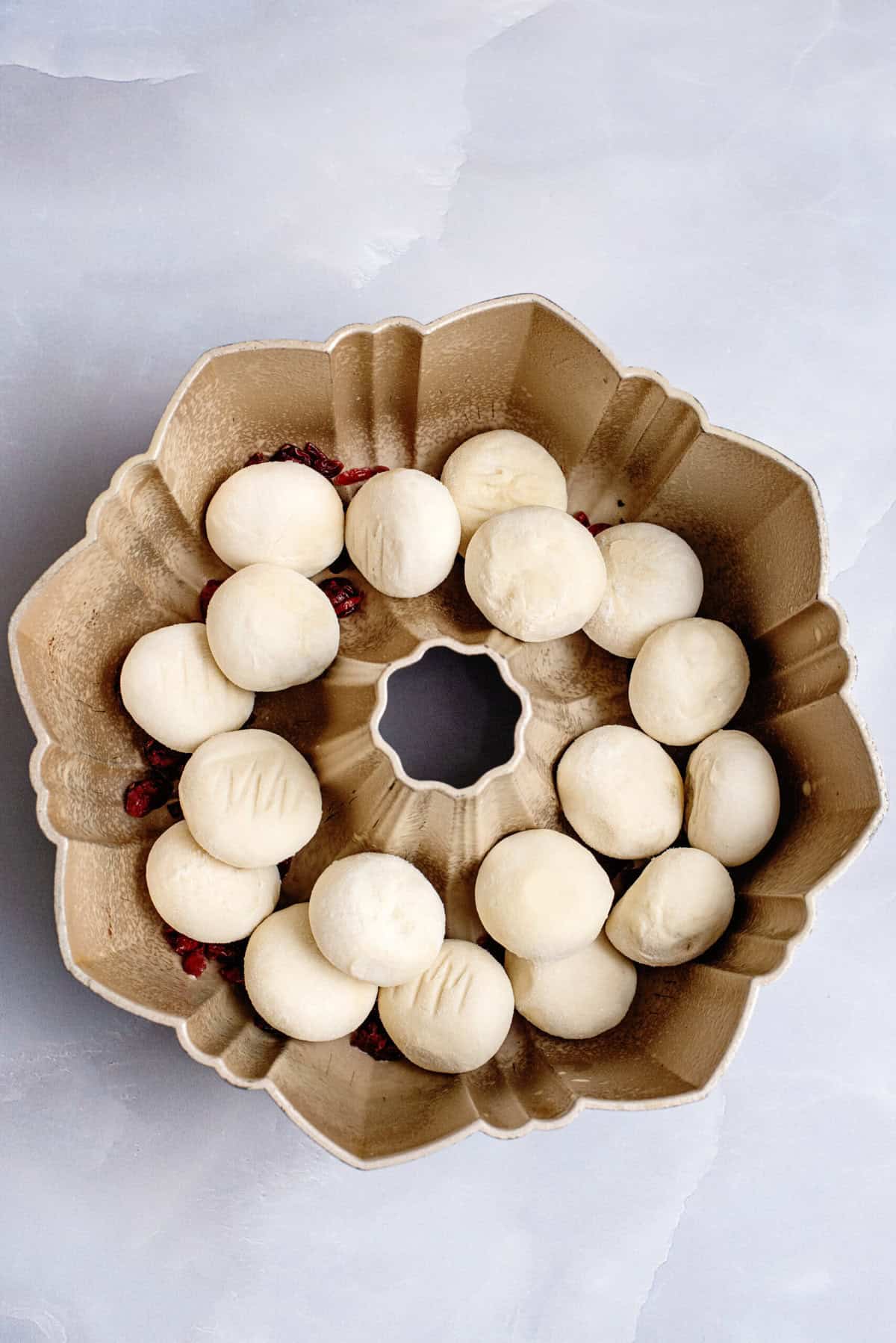 arrange roll dough in the pan