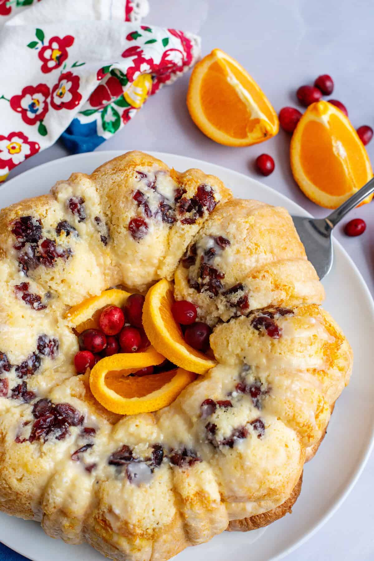 Overnight Pull Aparts with cranberries and oranges