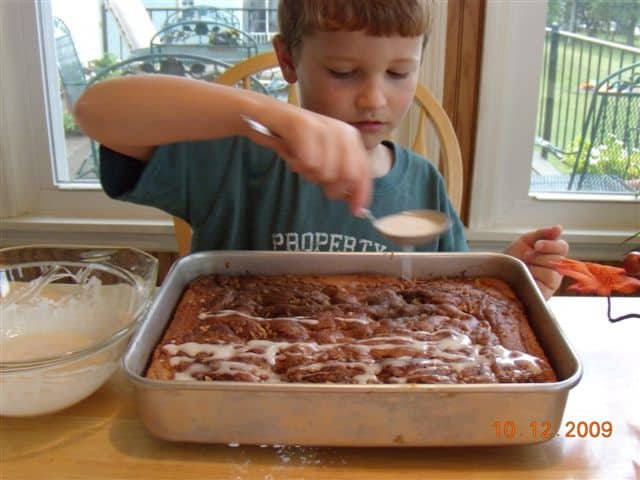 Lane's Honeybun Cake - Southern Plate