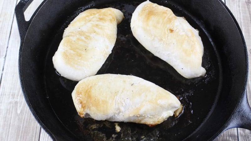 Cook chicken in skillet.