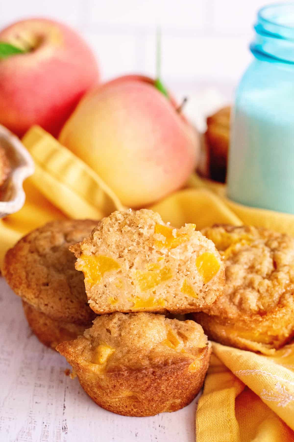 Peach Cobbler Muffins