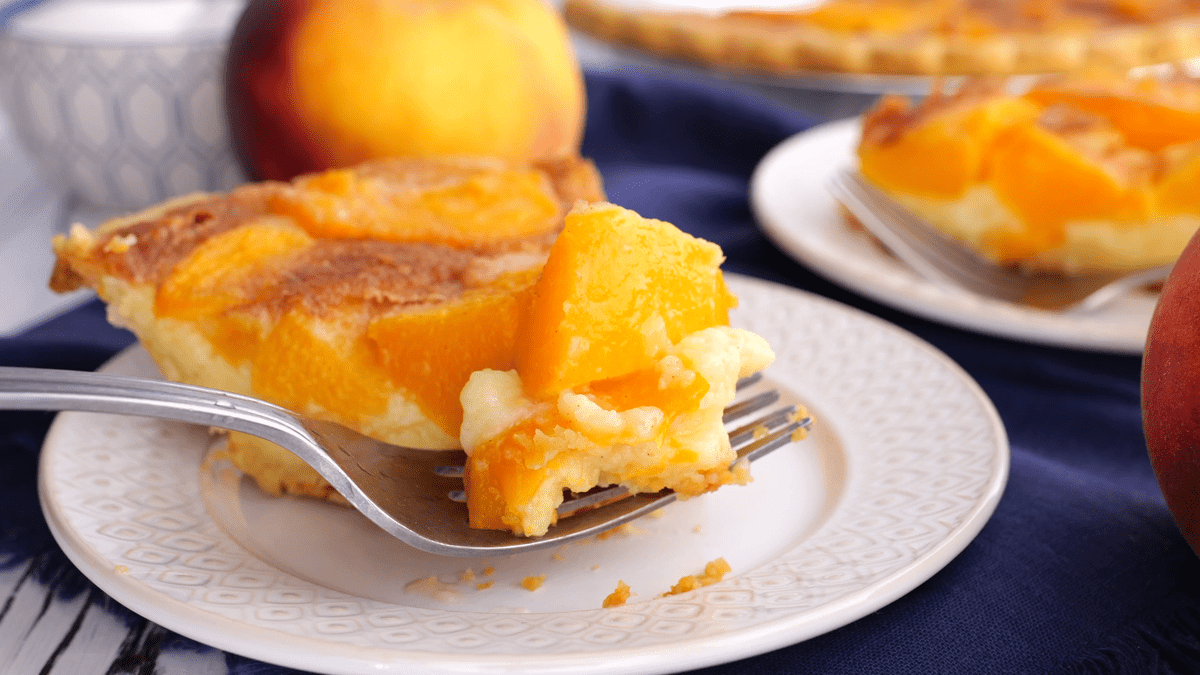 Buttermilk Peach Pie With Canned Peaches