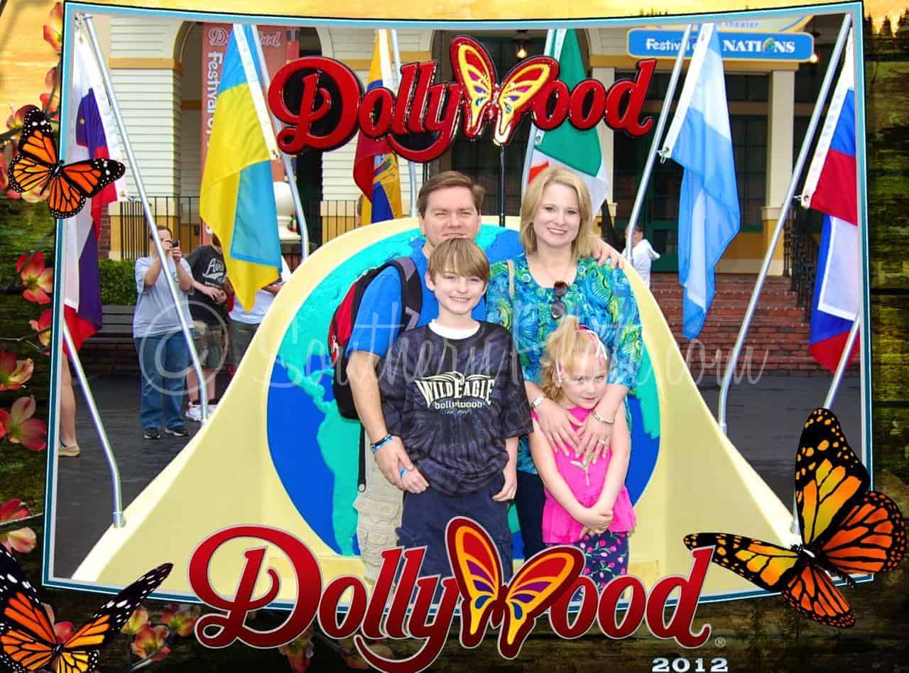 Win a COMPLETE Dollywood / Smoky Mountain Vacation!