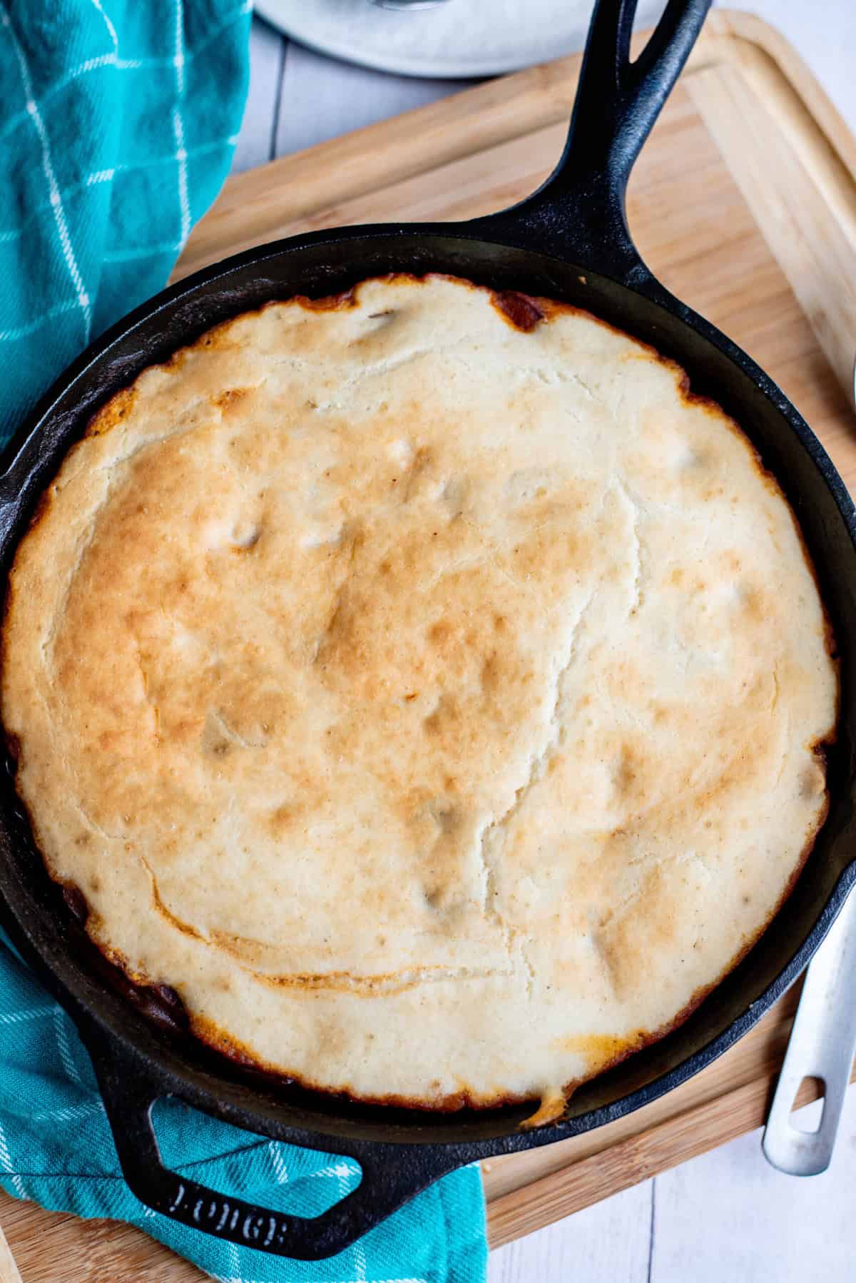 bake cornbread skillet in the oven