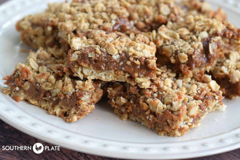 Plate filled with oatmeal carmelitas. 