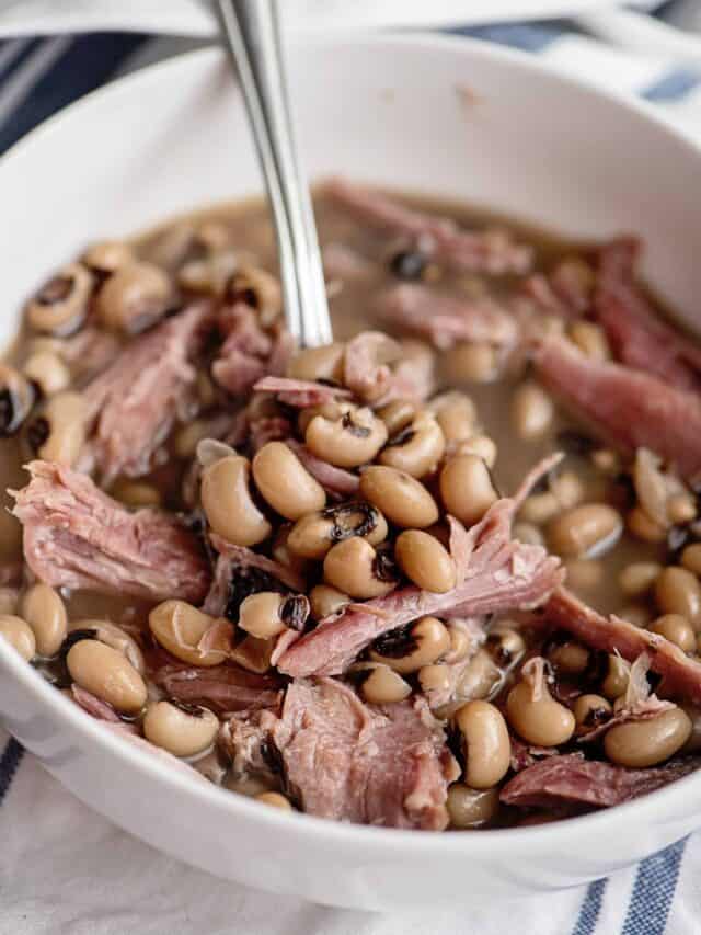 Crock Pot Black Eyed Peas with Smoked Turkey Leg