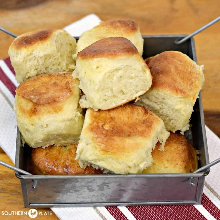 Homemade Dinner Rolls (a.k.a Preston Rolls)