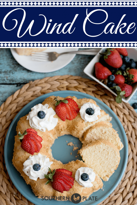 Wind Cake with berries 