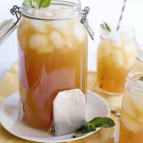 Southern Breeze Sweet Tea Glass Mason Jar with Lid & Straw