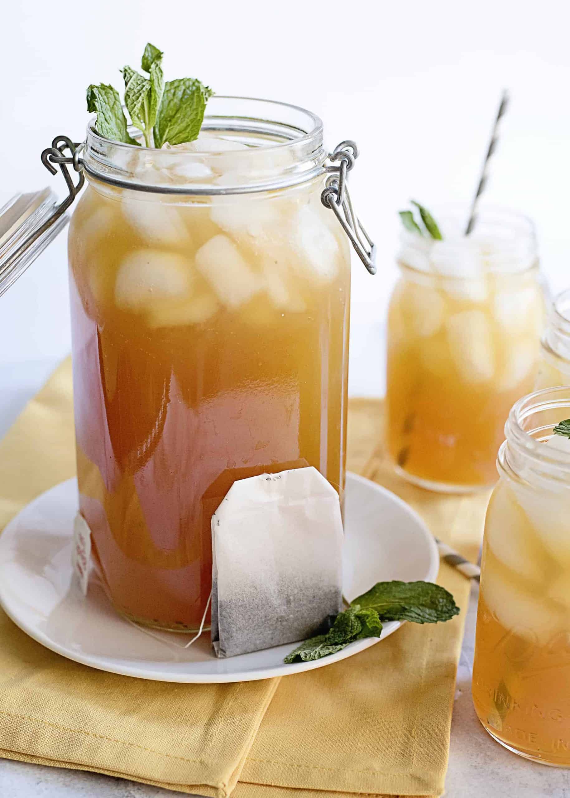 5 Minute Fresh Mint Iced Tea - Darn Good Veggies