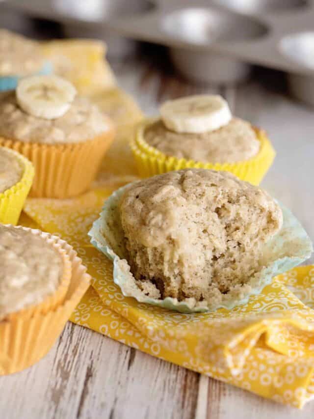 Low-Sugar Banana Oat Muffins