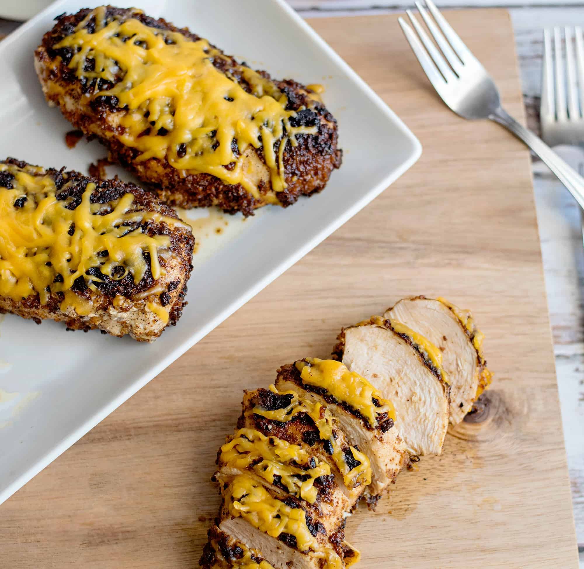 Blackened Chicken Recipe With Cheese Topping