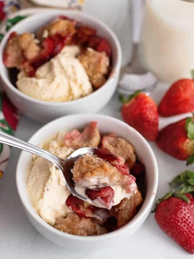 Cream Cheese Strawberry Cobbler