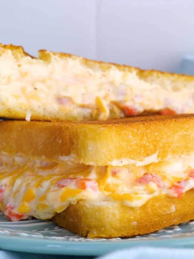 Pimento Cheese sandwich grilled