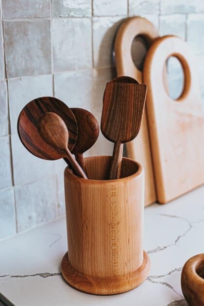 How to Clean a Wooden Spoon Correctly