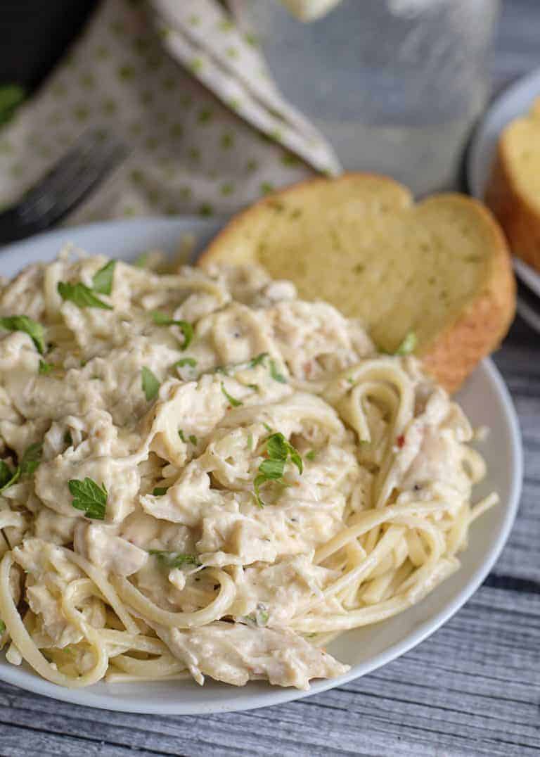 10 Crockpot Recipes with Chicken Breast