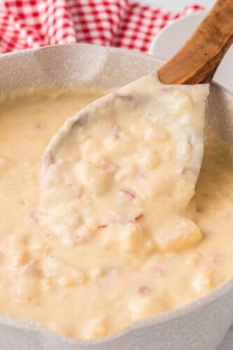 Cooked potato soup.