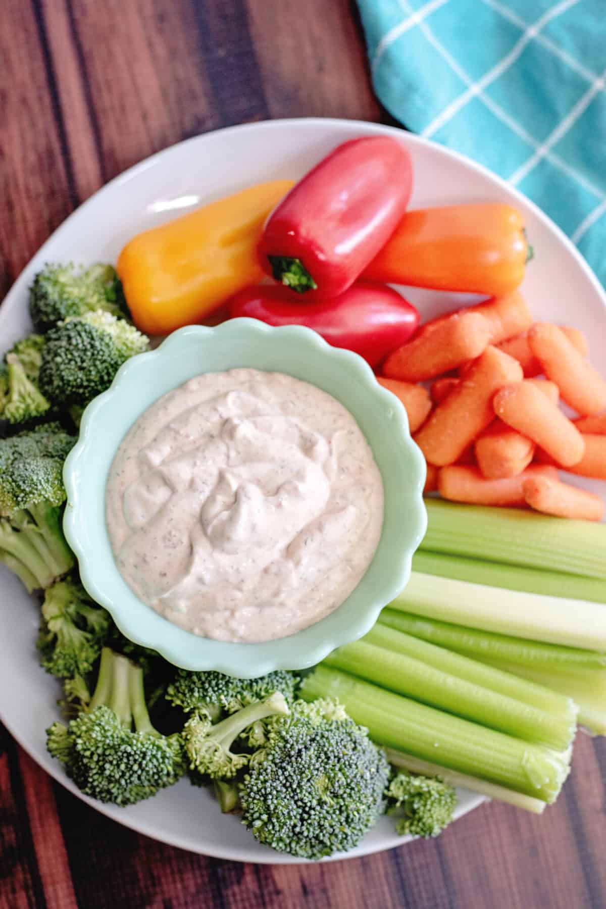 Chipotle Ranch Dressing Recipe - Southern Plate