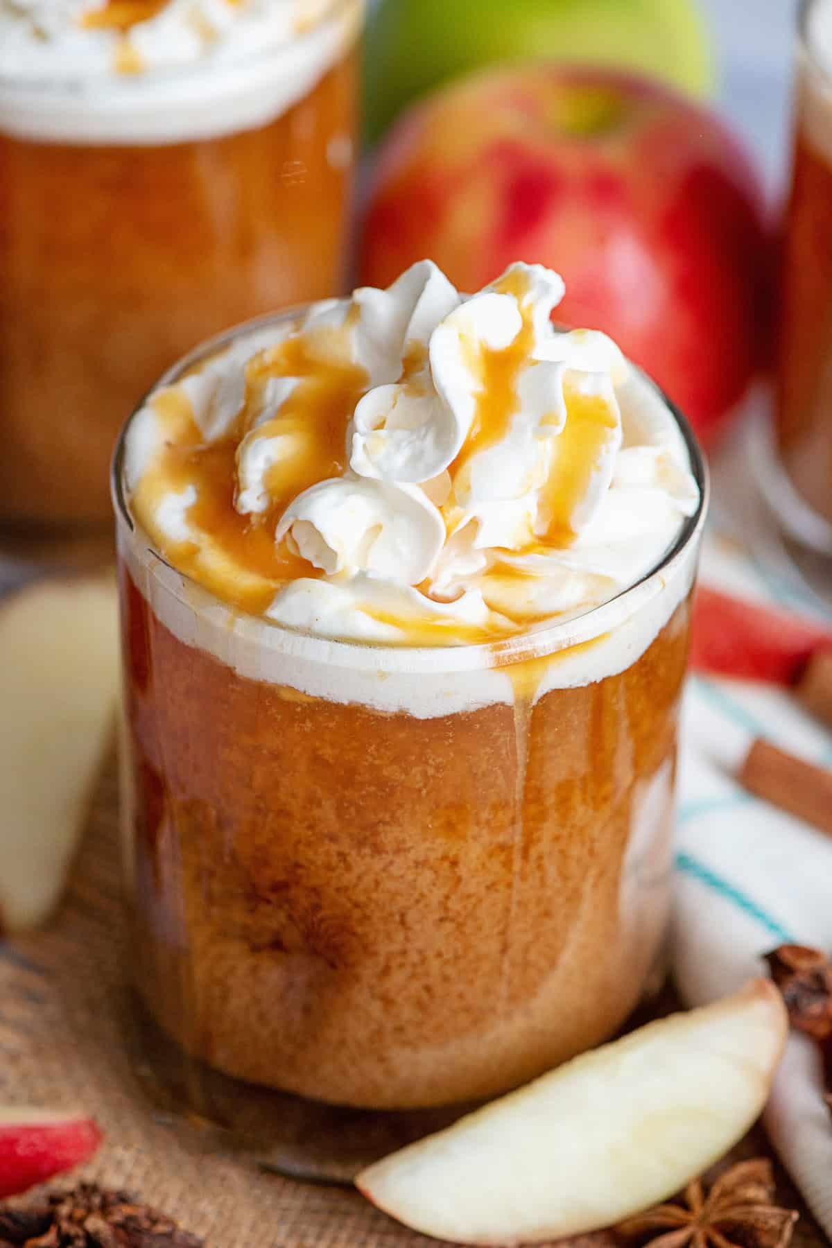 Slow-cooker Caramel Apple Cider 