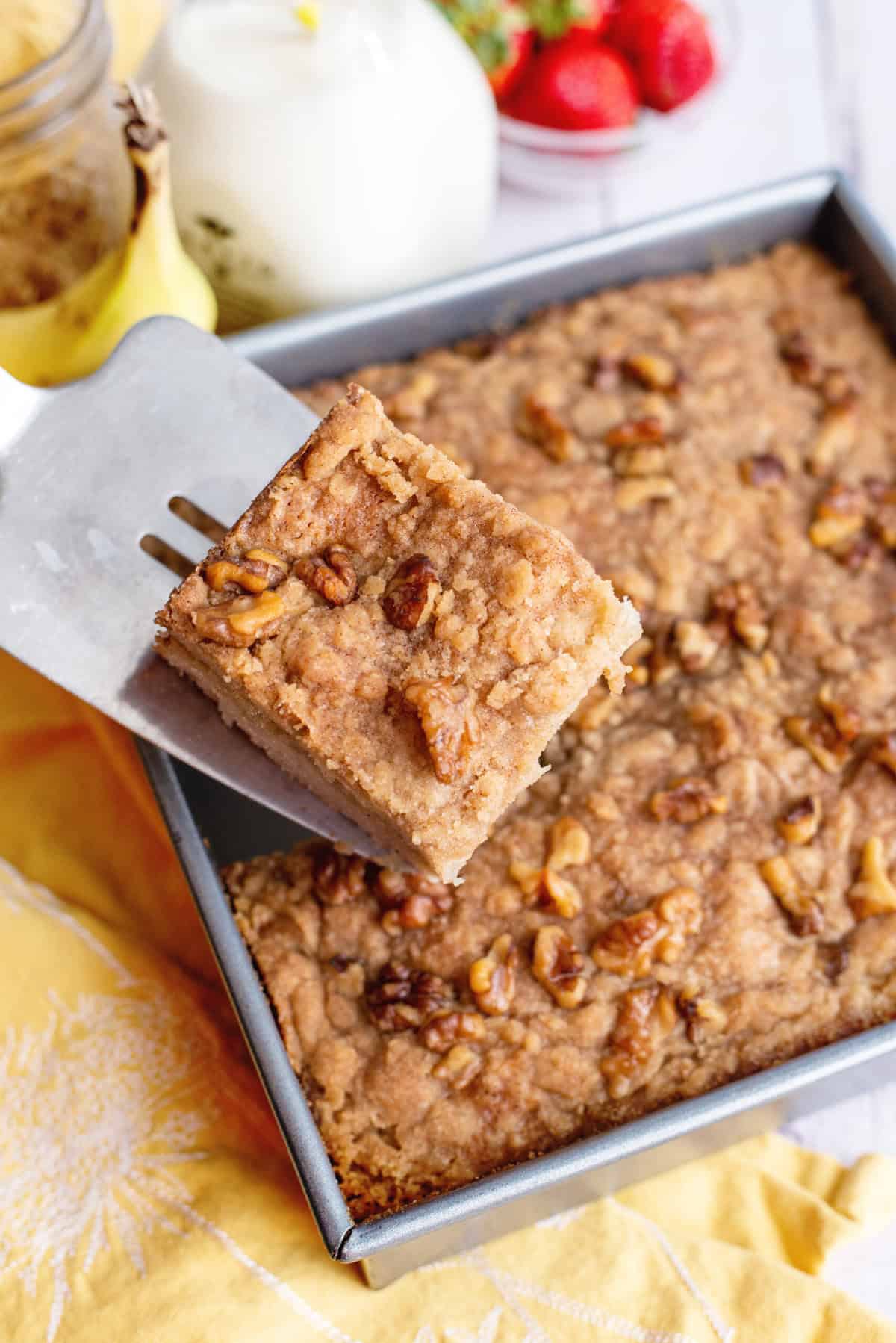 Banana Crumb Cake