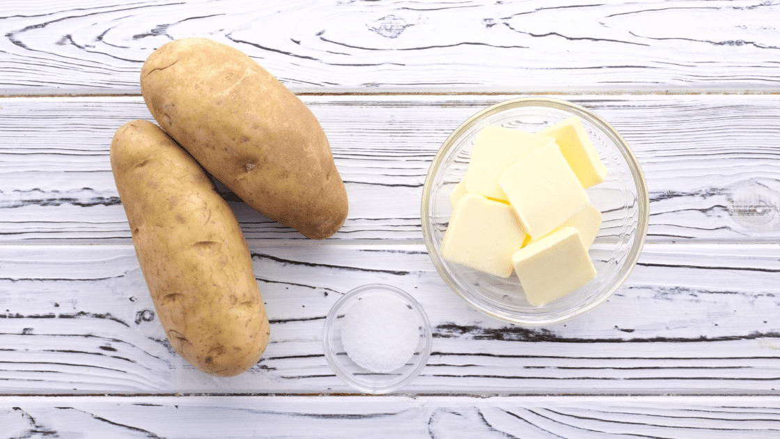 Ingredients for stewed potatoes.