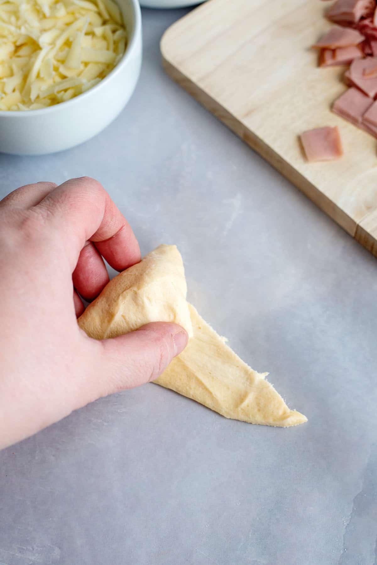 roll the remaining dough around the packet