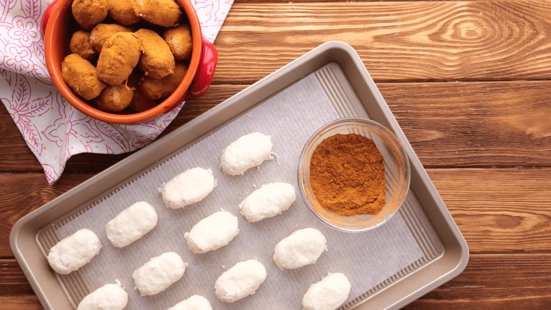 Roll candies into a potato shape.