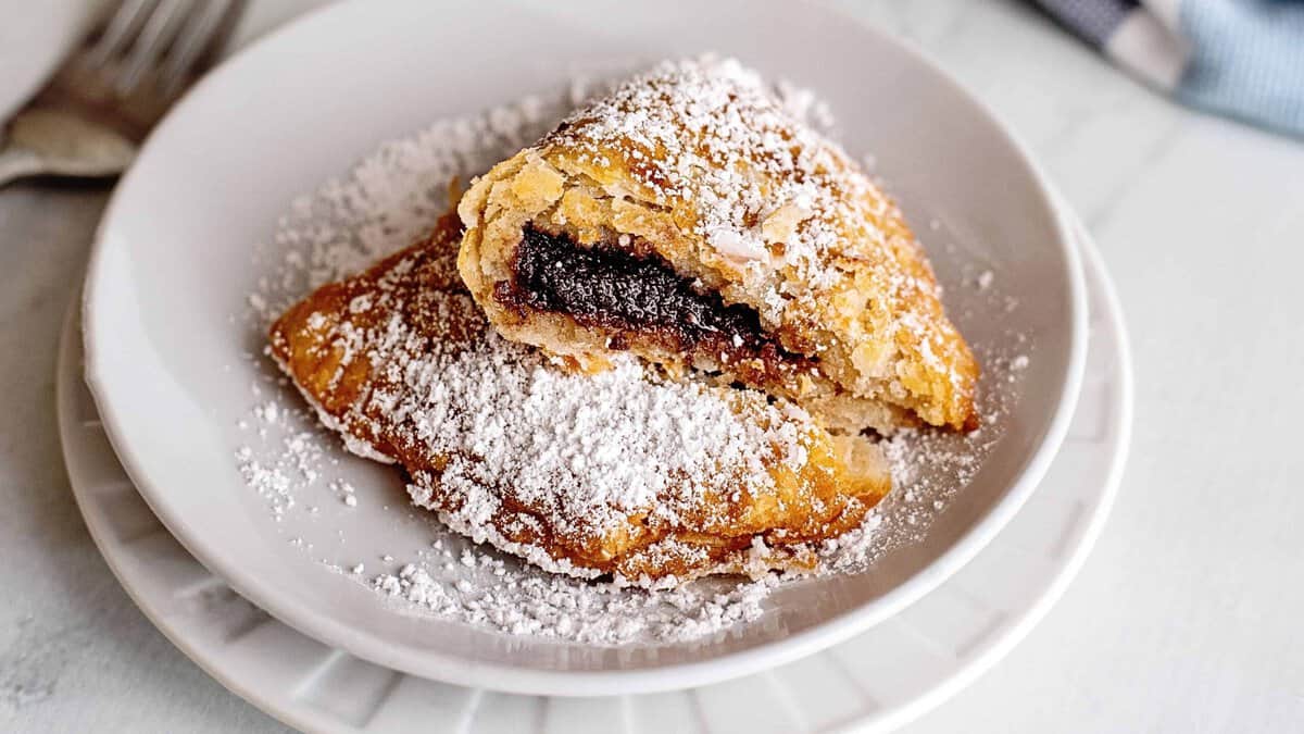 chocolate fried pies with powdered sugar