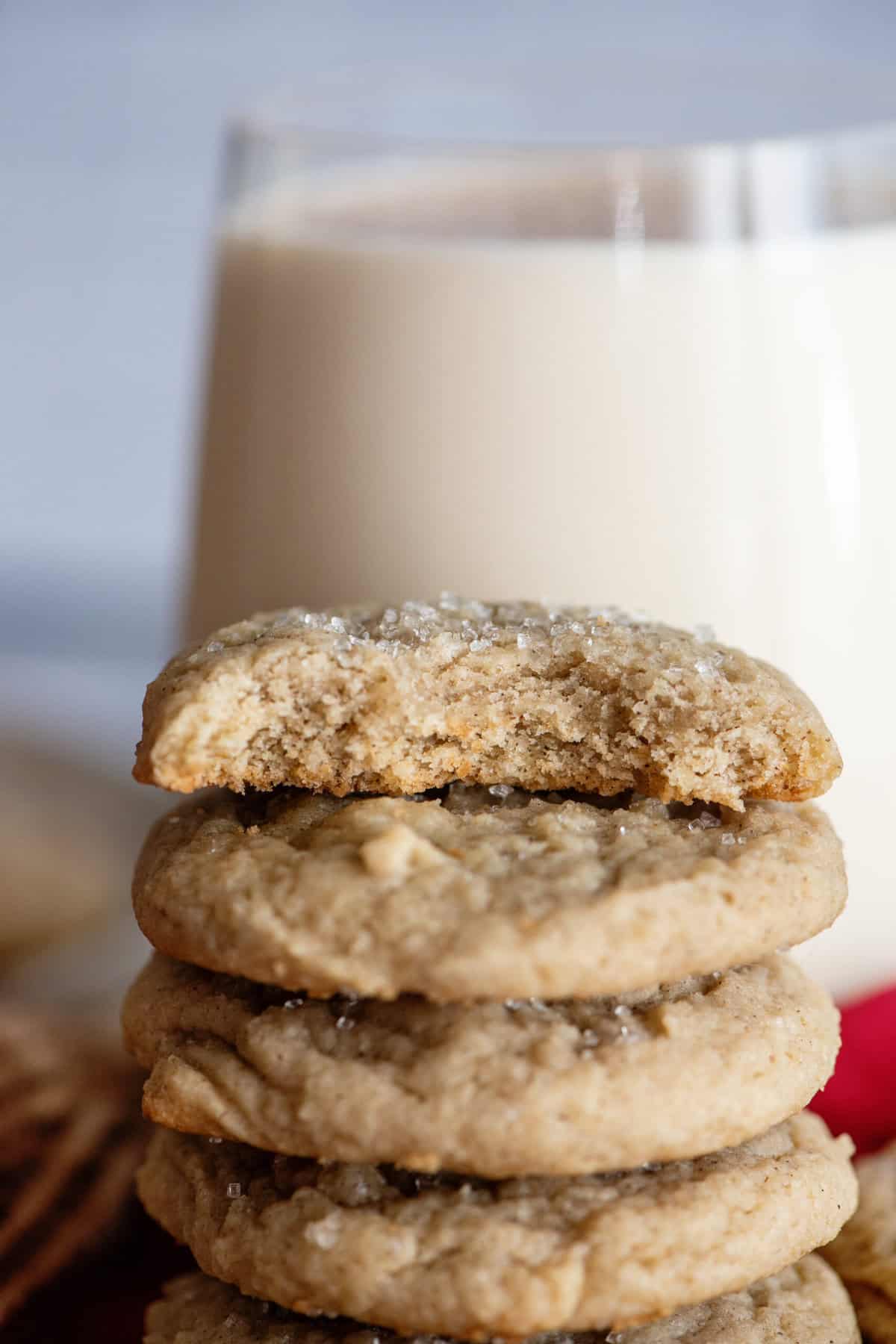 Serve Eggnog Cookies with milk, cocoa or coffee