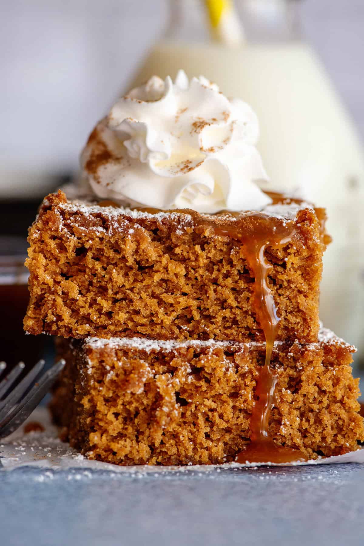 simple gingerbread snack cakes