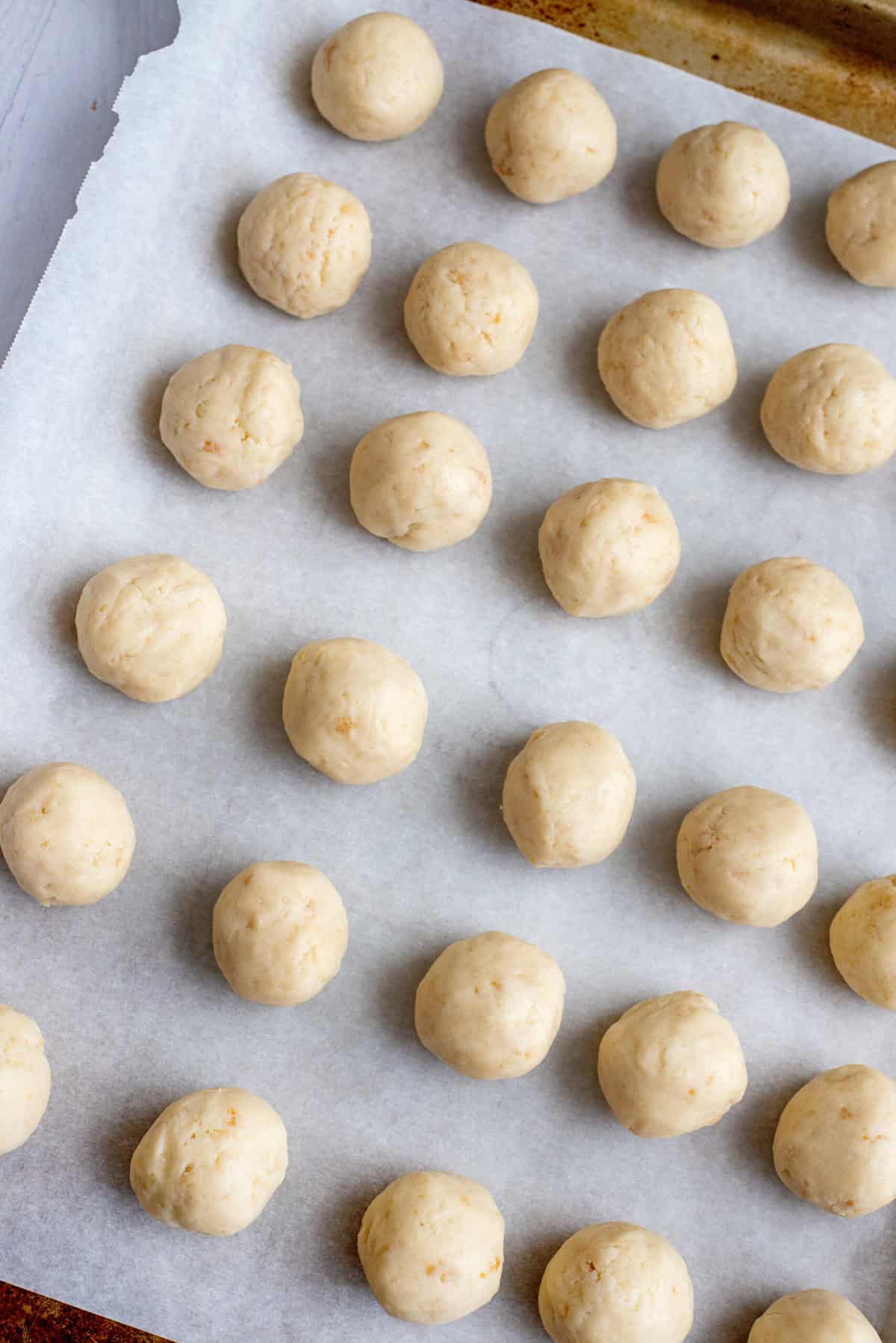 Chill Sugar Cookie Cake Balls