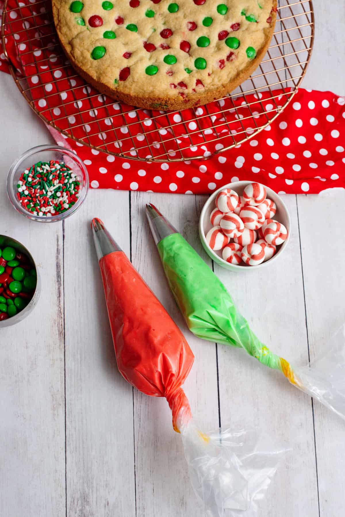 fill piping bags with frosting